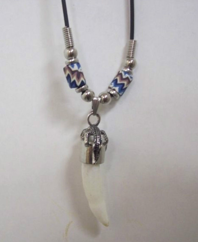Alligator Tooth Necklace
 REAL Alligator tooth Necklace Chevron Print style & silver