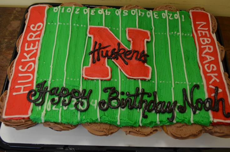 Birthday Party Ideas Lincoln Ne
 Husker football field cupcake cake from Serendipities