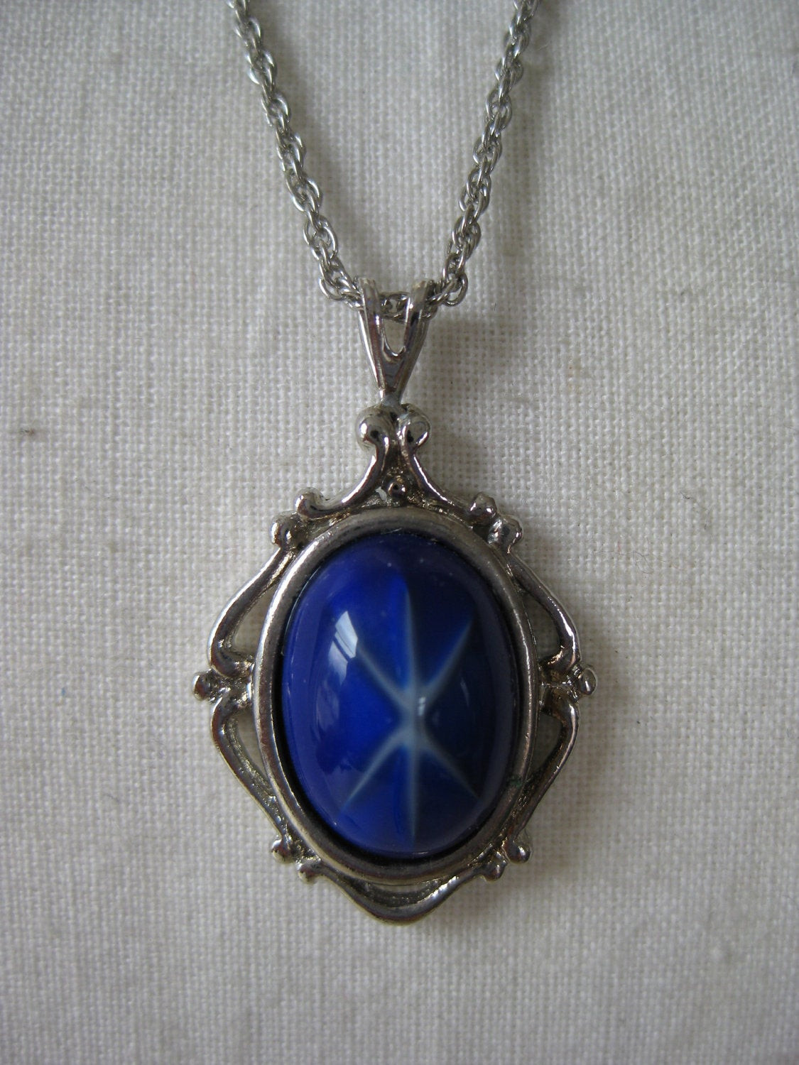 Blue Sapphire Necklace
 Blue Star Sapphire Necklace Silver Vintage Pendant