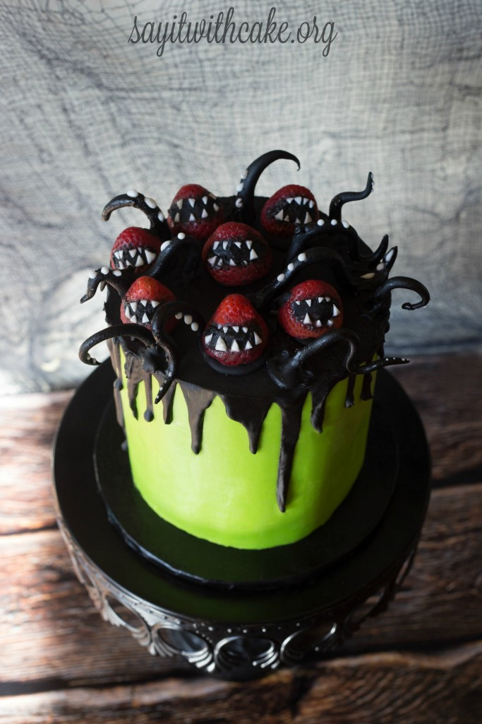 Cakes For Halloween
 10 Spooky Cake Designs That Are Perfect For Halloween
