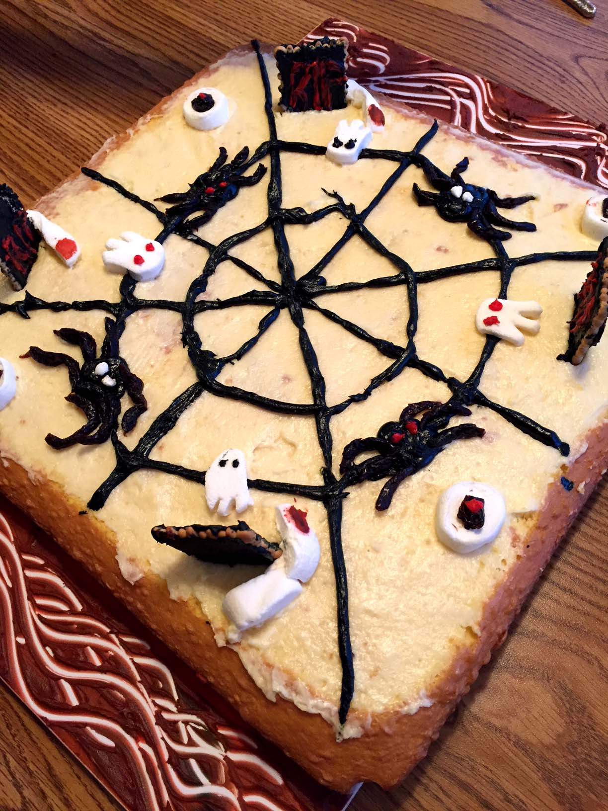 Cakes For Halloween
 Easy Halloween Cake Decorating Ideas For Spooky Cake
