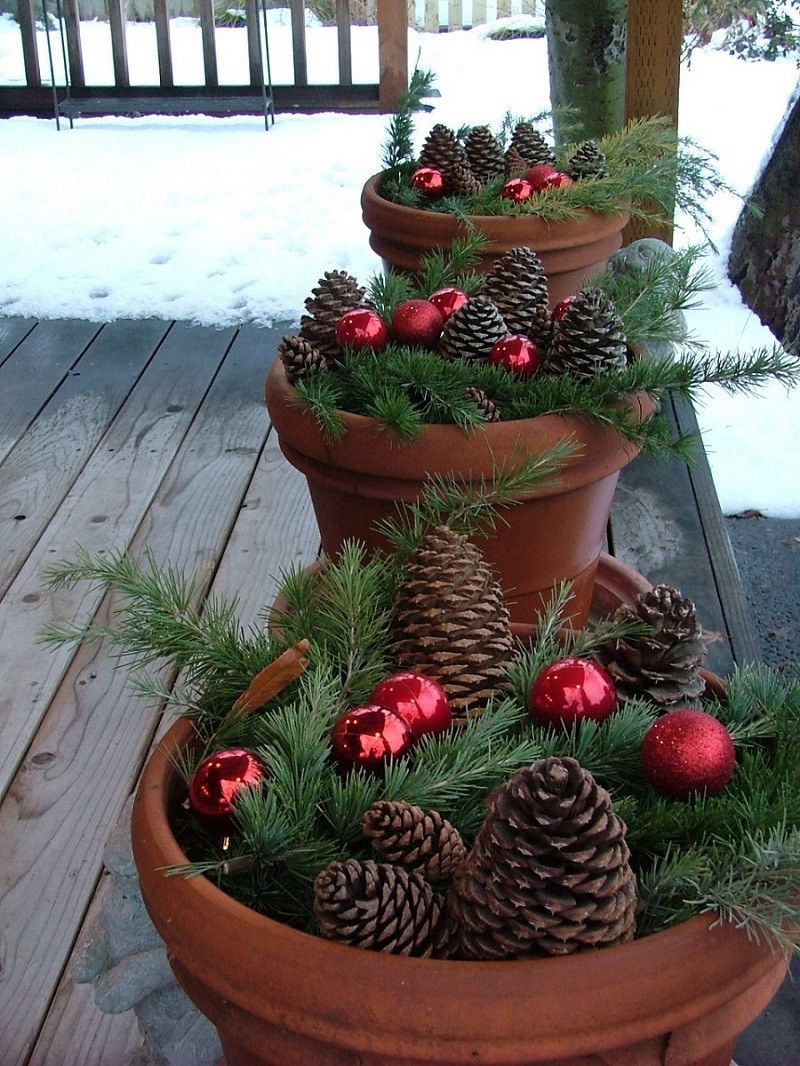 Christmas Garden Decorations
 25 Top outdoor Christmas decorations on Pinterest Easyday