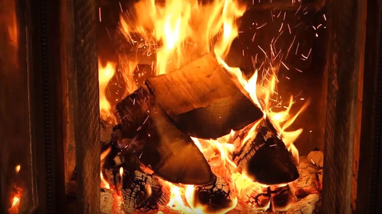 Christmas Music With Crackling Fireplace
 ficial Fireplace 🔥 2 HOURS Christmas Music Carols