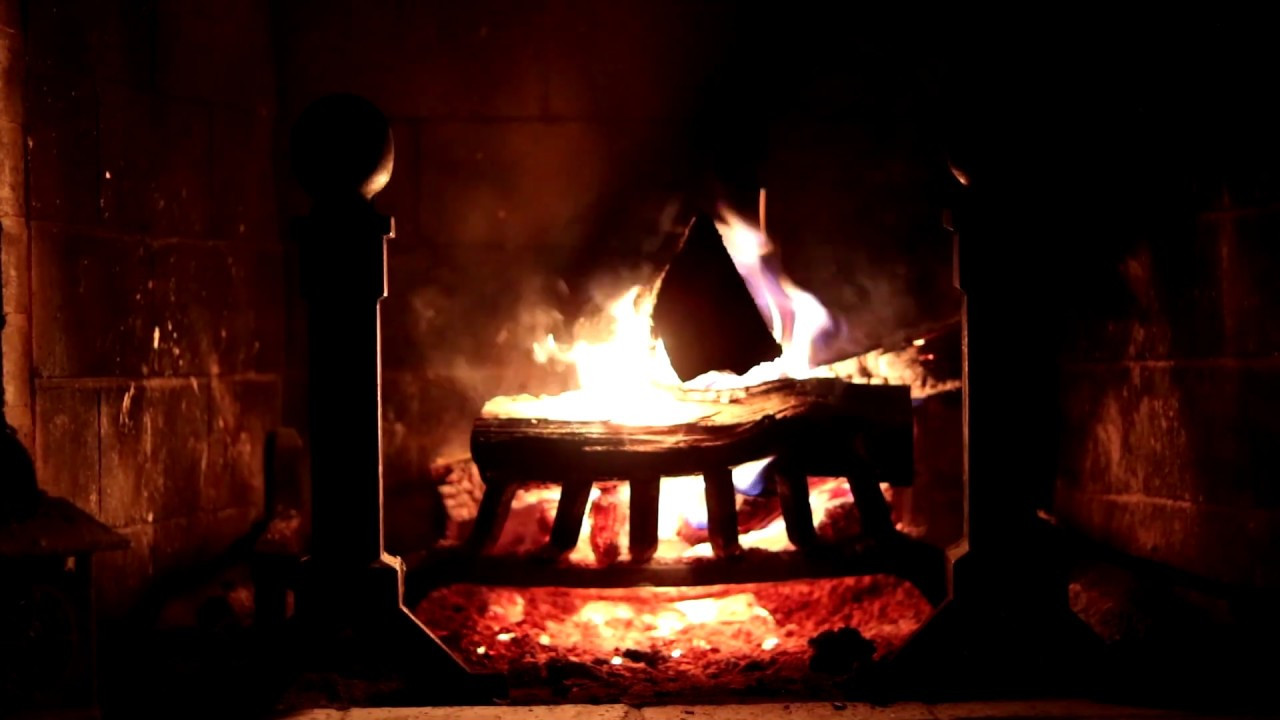 Christmas Music With Crackling Fireplace
 Crackling Fireplace with Classic Christmas Music