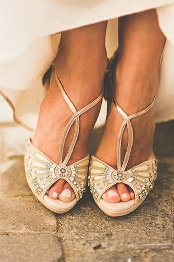 Comfortable Wedding Shoes For Bride
 21 fortable Wedding Shoes That Are So Pretty