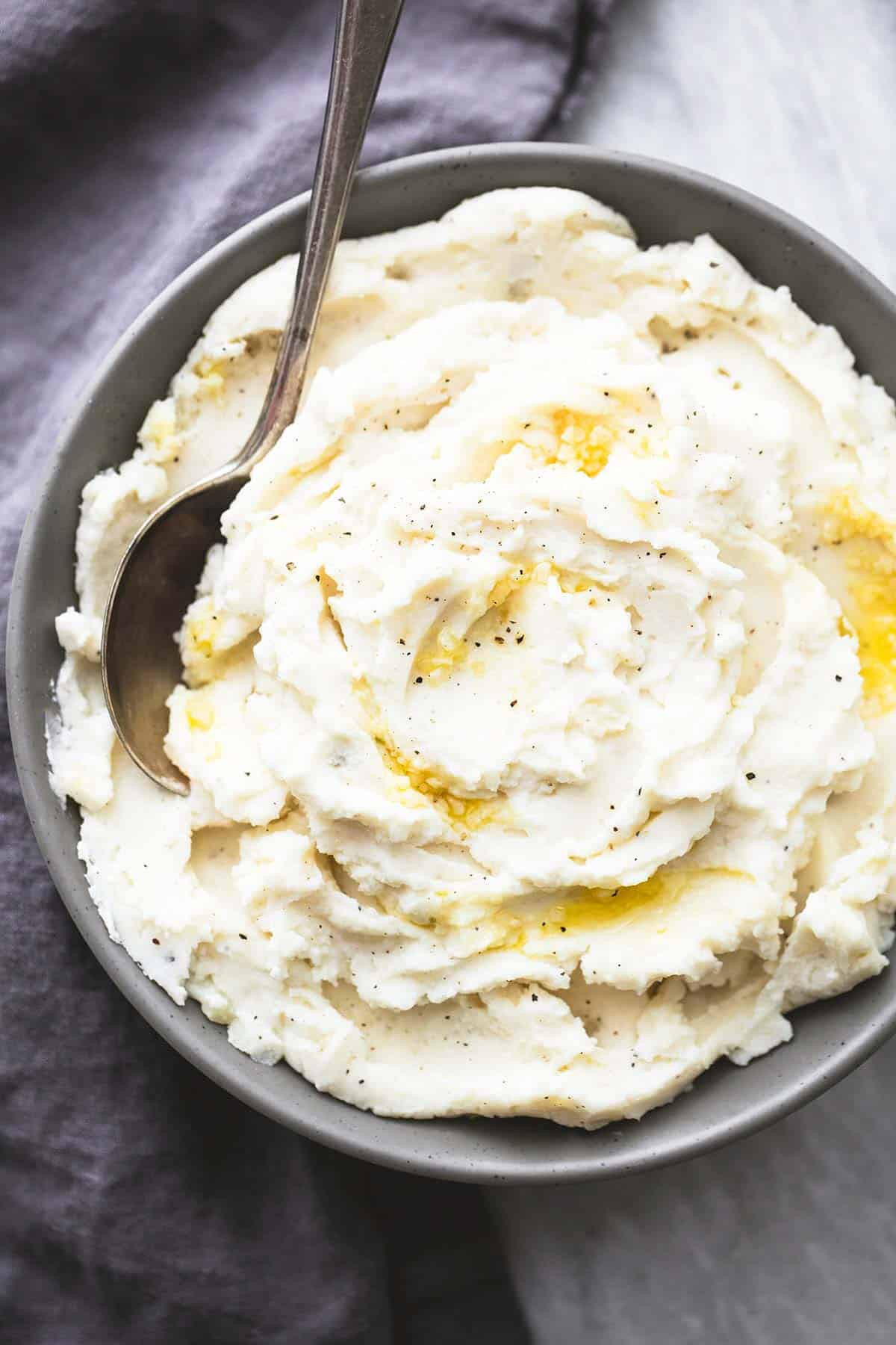 Creamy Garlic Mashed Potatoes Recipe
 Garlic Sour Cream Mashed Potatoes
