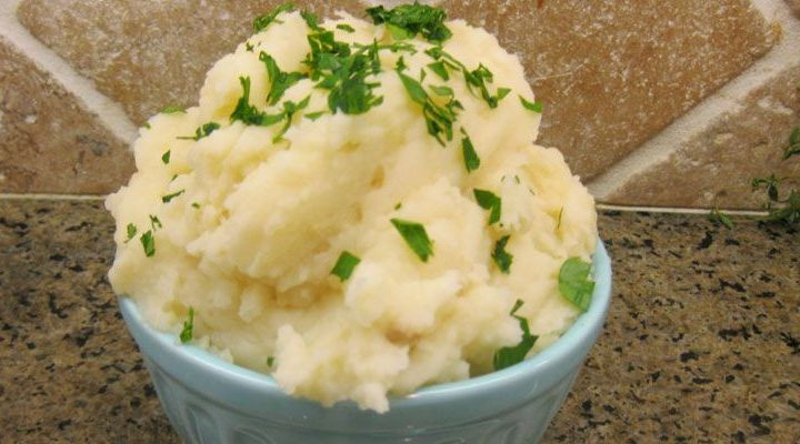 Creamy Garlic Mashed Potatoes Recipe
 Thanksgiving Recipe Creamy Garlic Mashed Potatoes Recipe