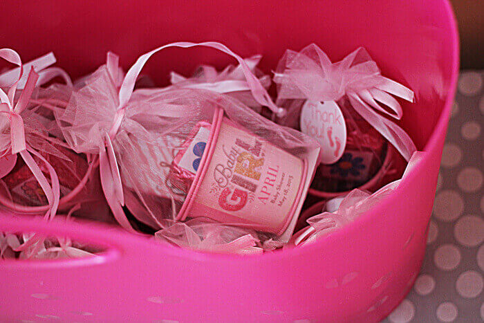 Creative Baby Shower Hostess Gifts
 Creative Baby Shower Hostess Gifts