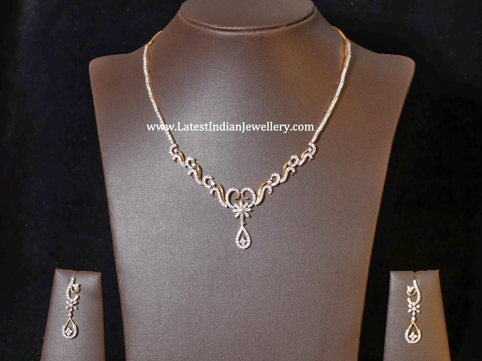 Diamond Necklace Sets
 Stylish Simple Diamond Necklace Sets
