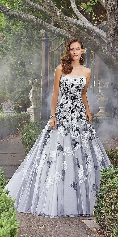 Different Colored Wedding Dresses
 20 Non Traditional Wedding Dresses You May Love – Mrstobe Blog