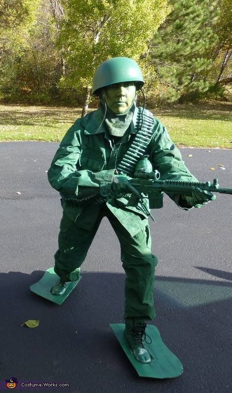 DIY Army Costume
 Toy Story Sol r Costumes