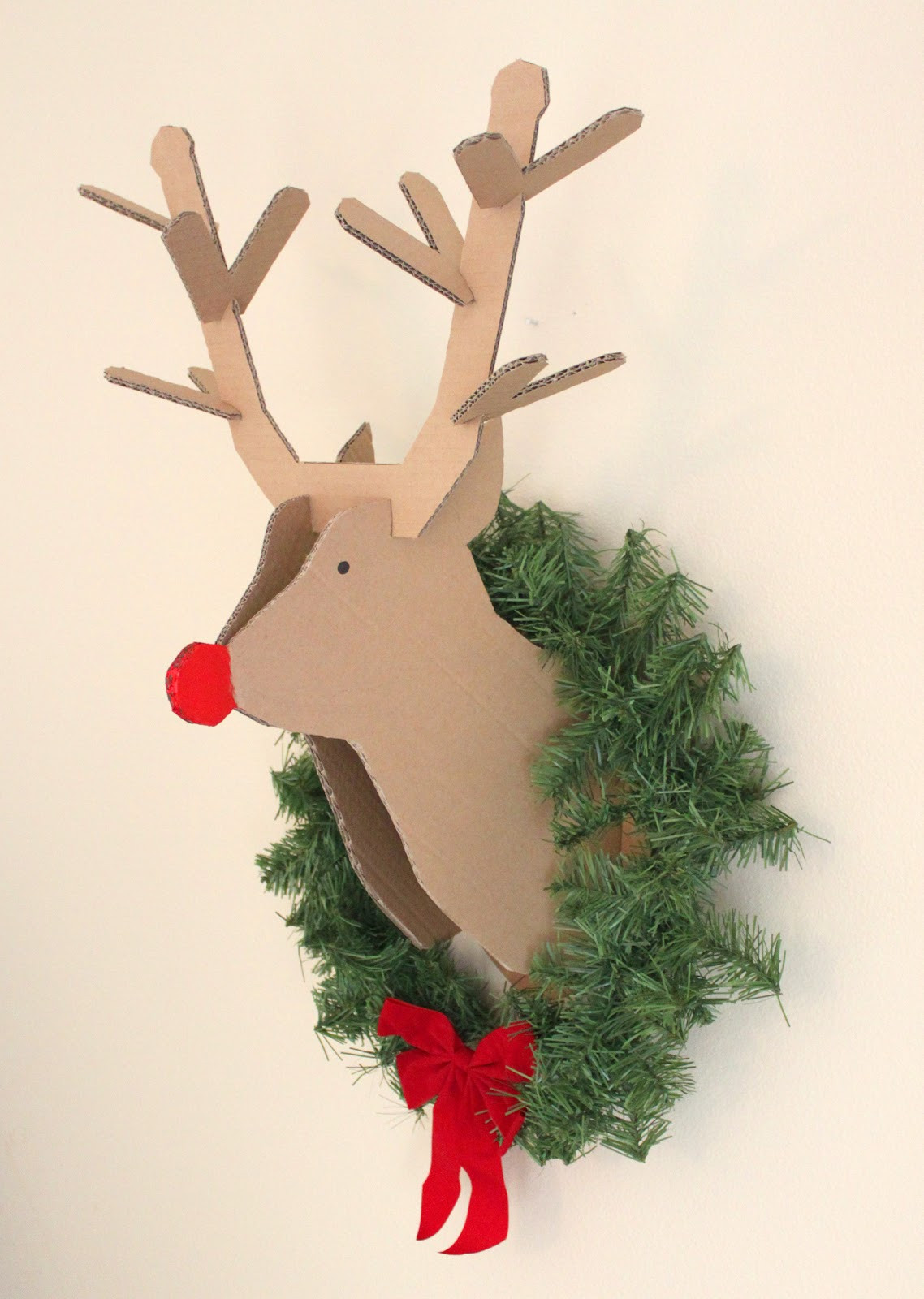 DIY Cardboard Decor
 creatively christy DIY Cardboard Reindeer