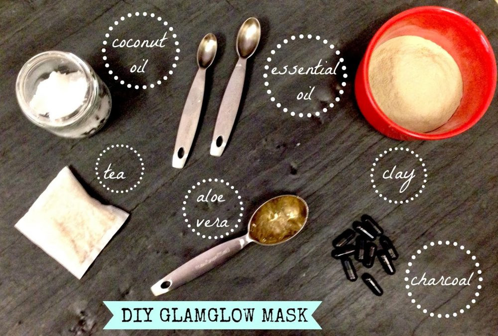 DIY Charcoal Face Mask
 DIY Charcoal Mask WIth 3 Ingre nt That Will Brighten