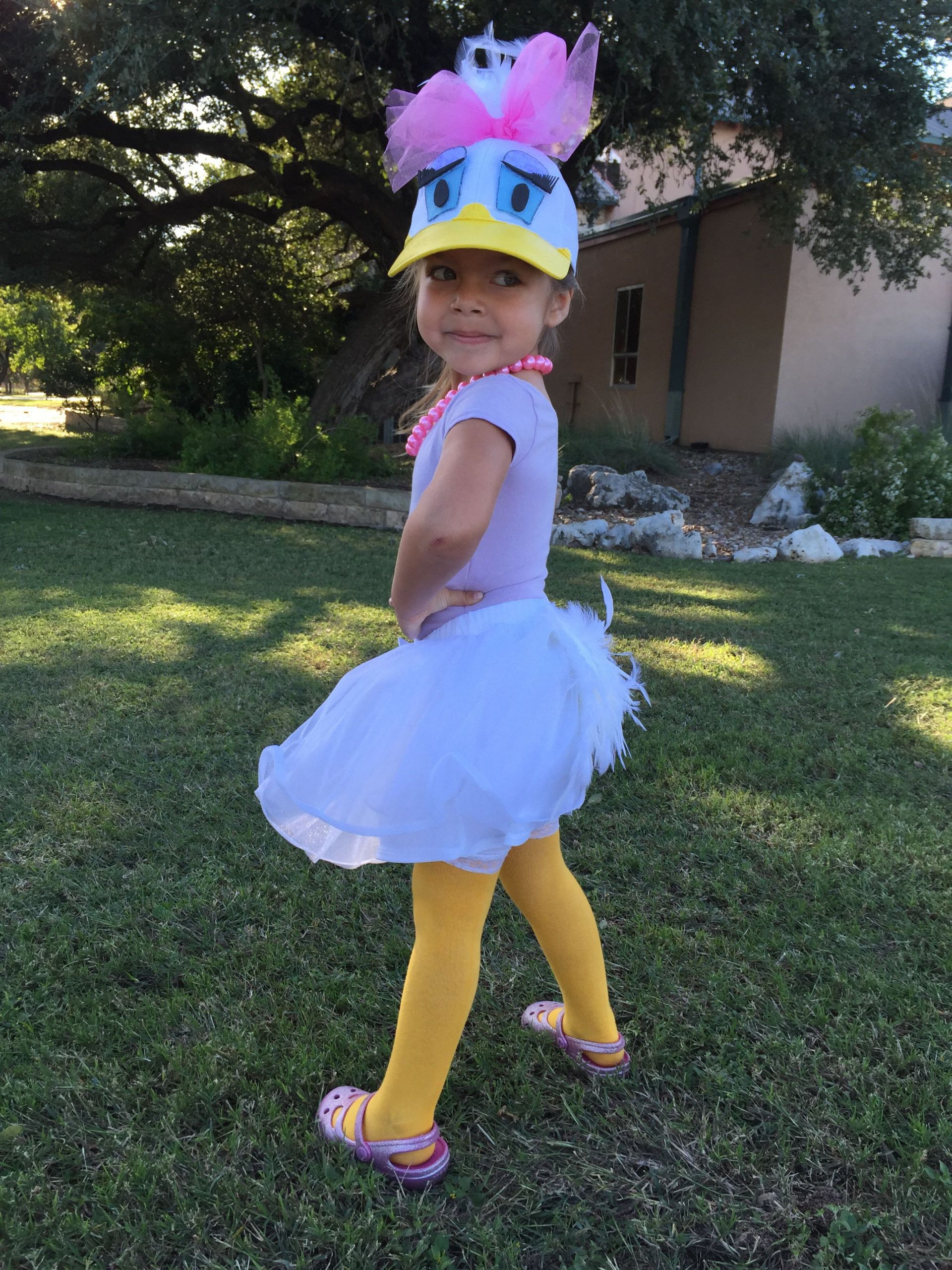 DIY Donald Duck Costume
 DIY Daisy Duck Costume …