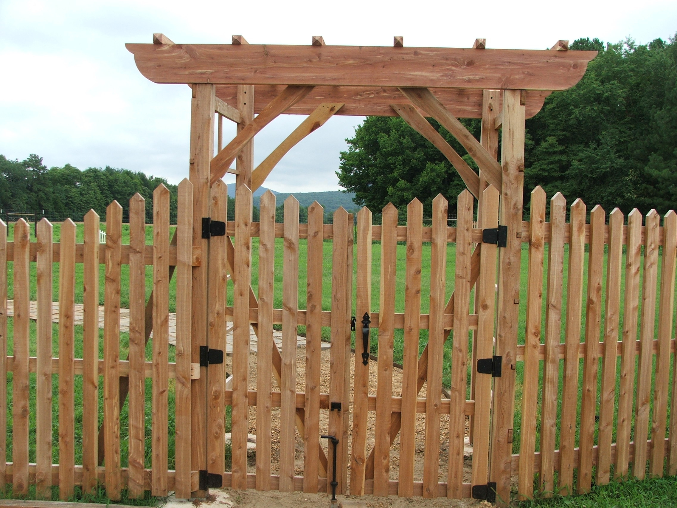 DIY Fence Plans
 DIY Wood Picket Fence Plans Download garage cabinet plans