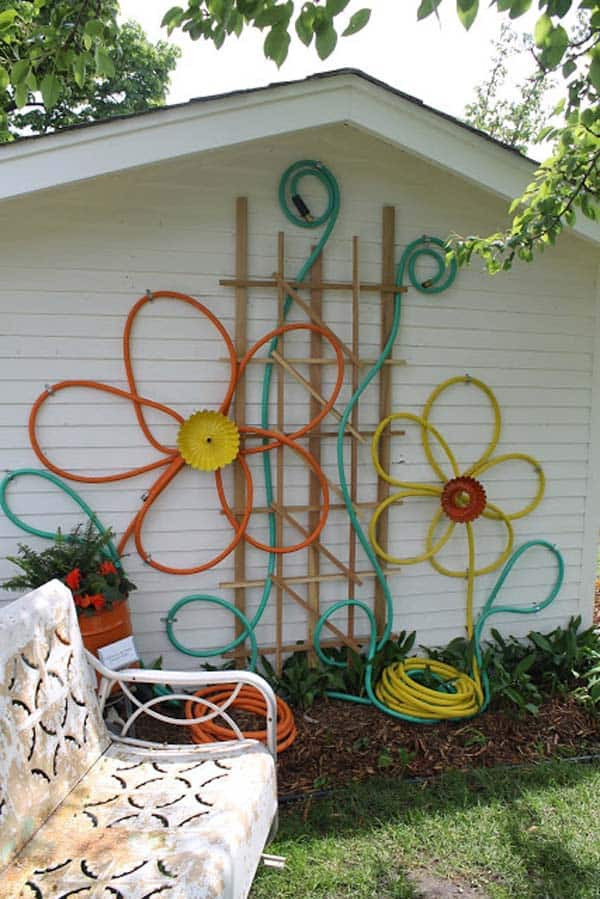 DIY Outdoor Art
 Simple Low Bud DIY Garden Art Flower Yard Projects To