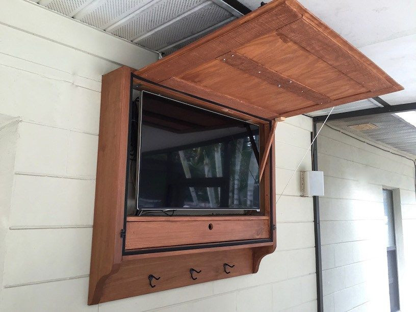 DIY Outdoor Tv Enclosure
 Wooden Outdoor Tv Enclosure