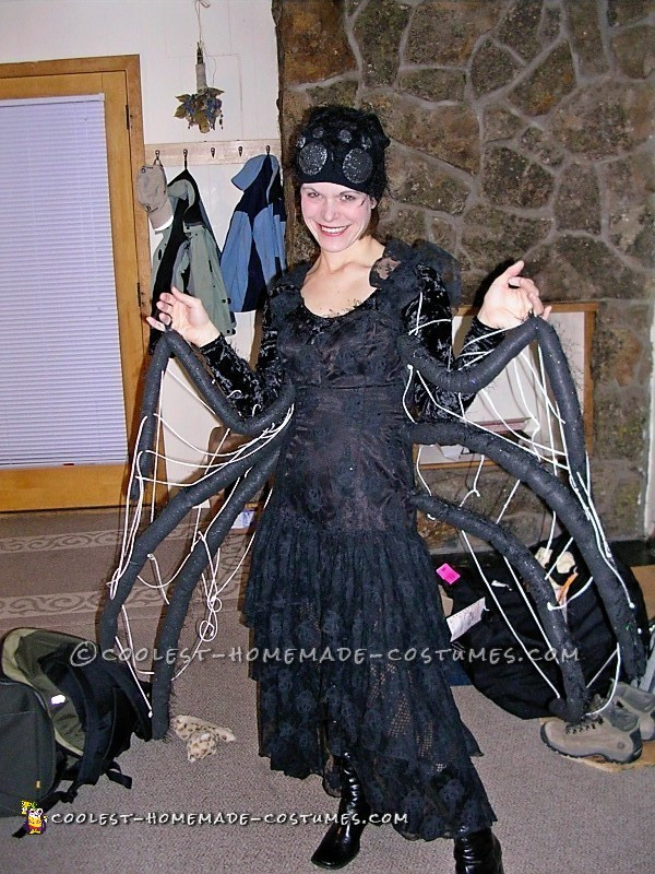 DIY Spider Costume For Adults
 Elegant Homemade Black Widow Spider Costume