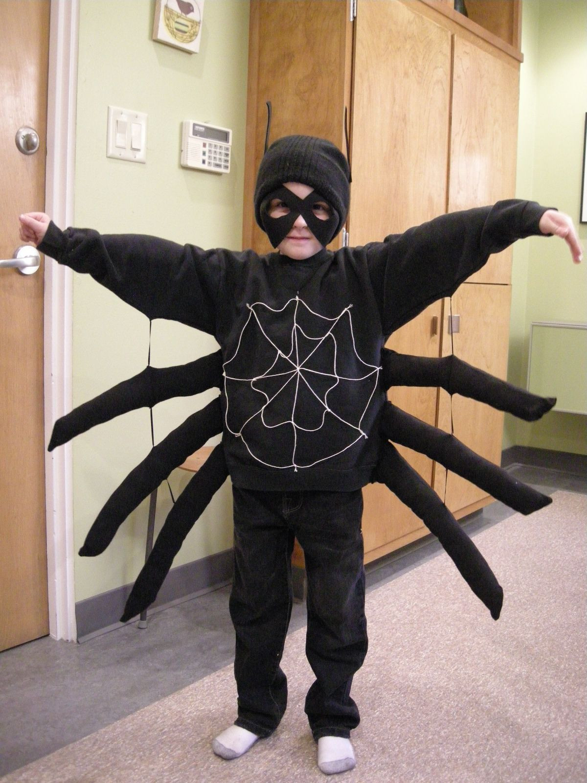 DIY Spider Costume For Adults
 