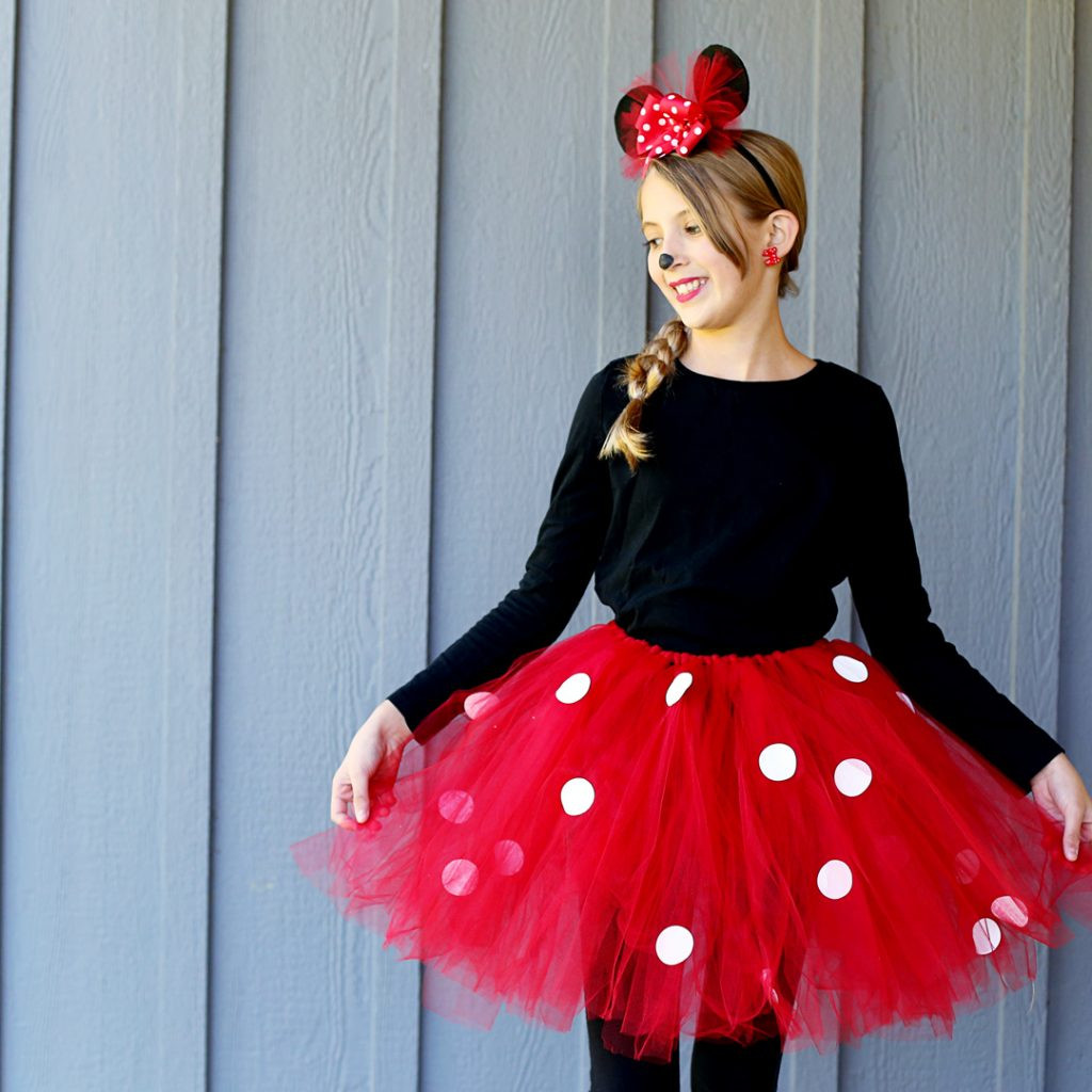 DIY Toddler Minnie Mouse Costume
 DIY Minnie Mouse Costume yep NO sew Sugar Bee Crafts
