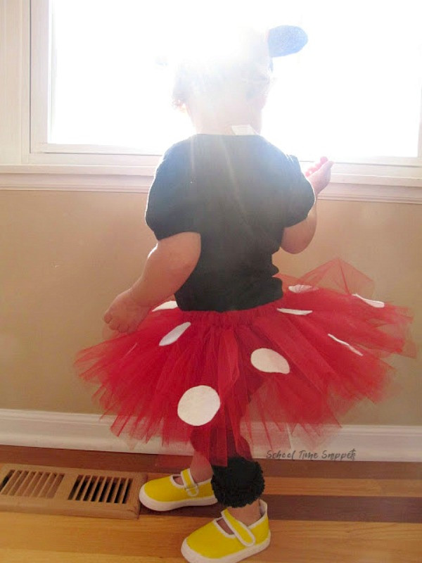 DIY Toddler Minnie Mouse Costume
 DIY Minnie Mouse Costume for Toddlers