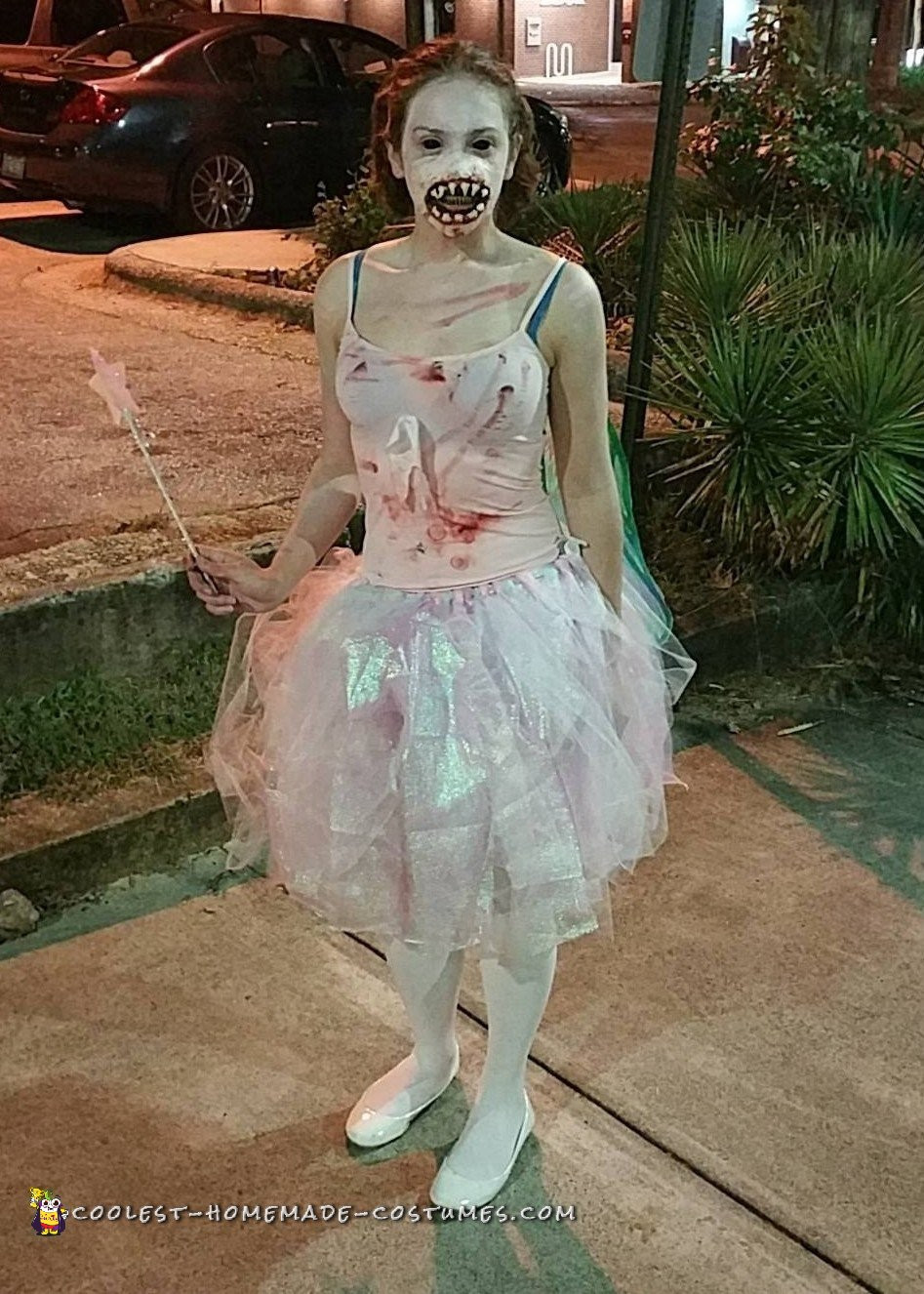 DIY Tooth Fairy Costumes
 Terrifying Tooth Fairy Costume