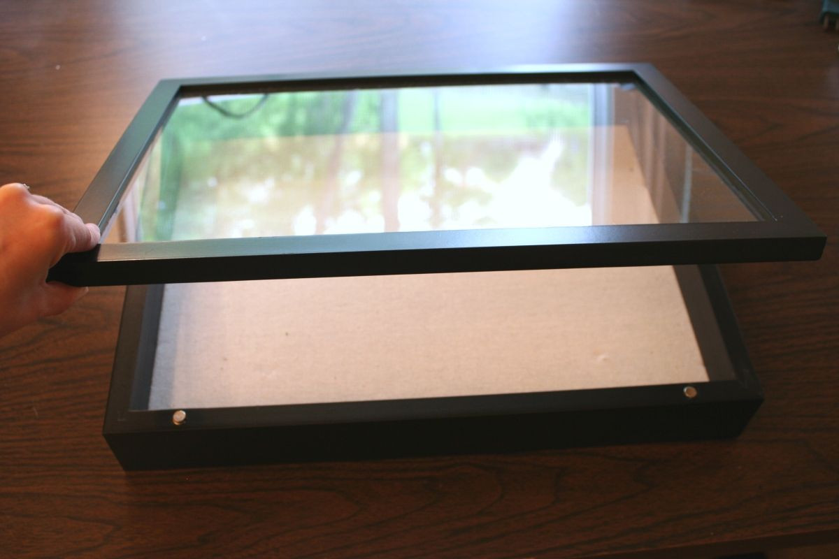 DIY Tracing Light Box
 light tracing box