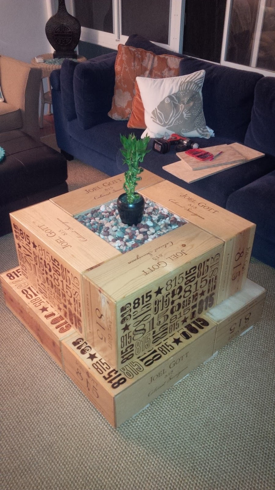 DIY Wood Coffee Tables
 20 DIY Wooden Crate Coffee Tables