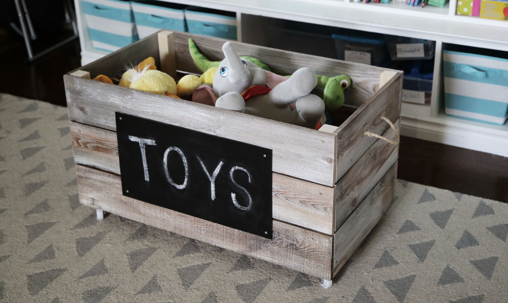 DIY Wood Toy Box
 18 Ways to Build a Wood Toy Box