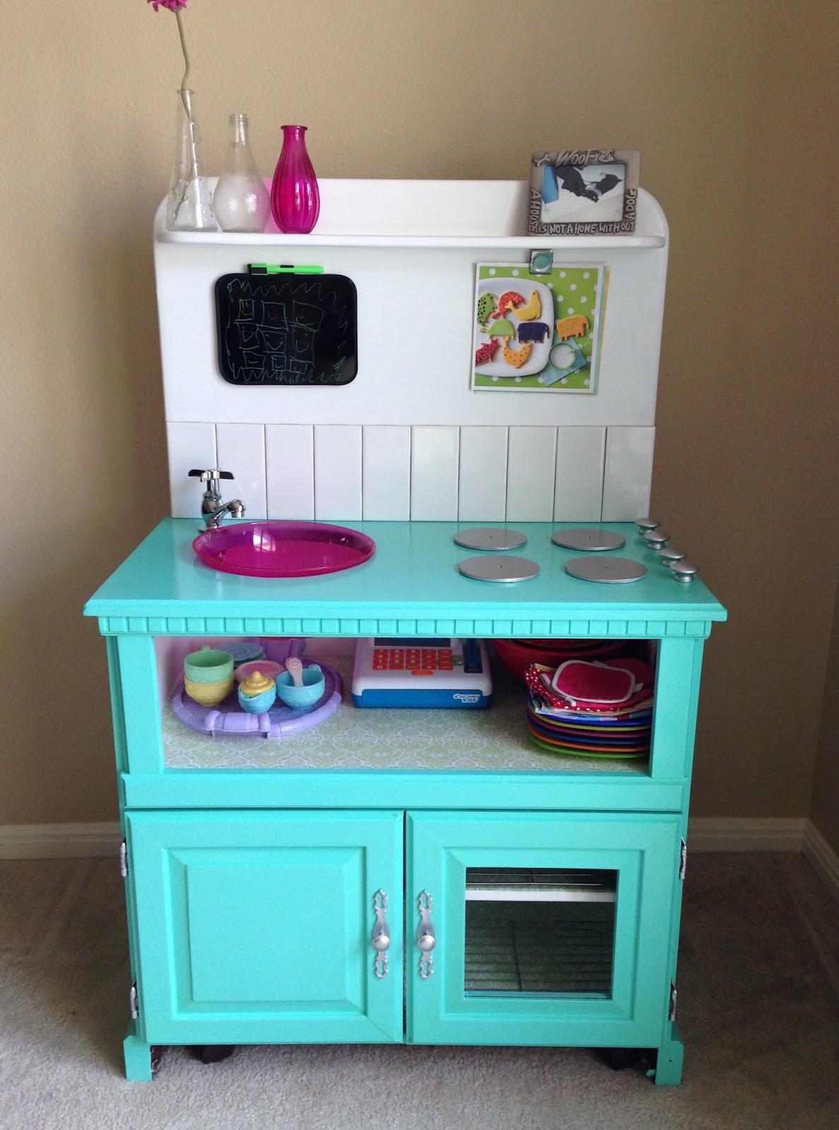 DIY Wooden Play Kitchen
 Probably THAT Mom Finally The DIY play kitchen is done