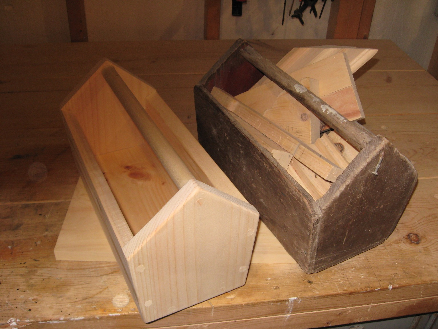 DIY Wooden Tool Chest
 How To Make A Wooden Tool Box