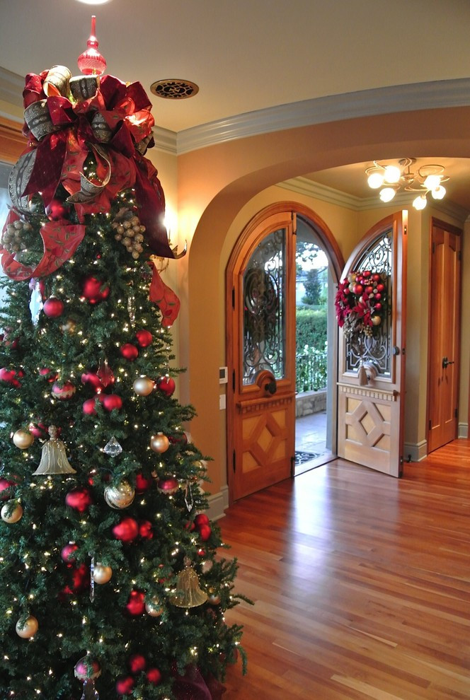 Entryway Christmas Trees
 25 Christmas Tree Decoration Ideas For 2017