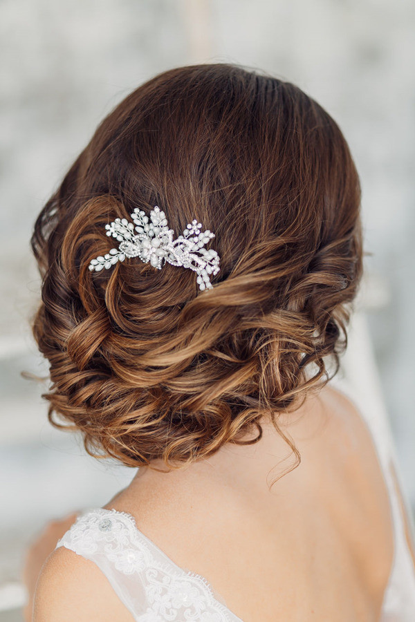 Fancy Hairstyles For Weddings
 Floral Fancy Bridal Headpieces Hair Accessories 2018 19
