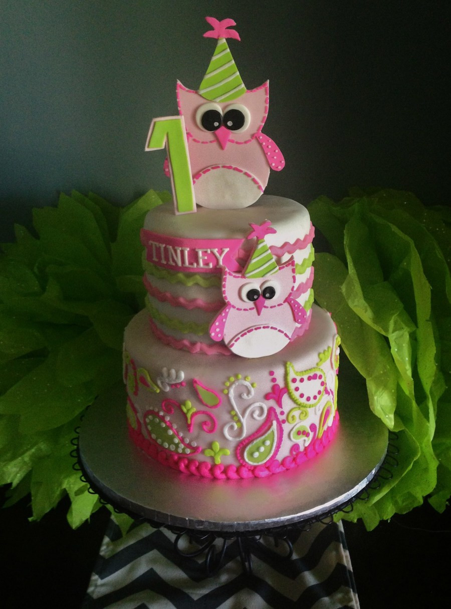 Fondant Birthday Cakes
 Owl 1St Birthday Cake Fondant With Piped Buttercream