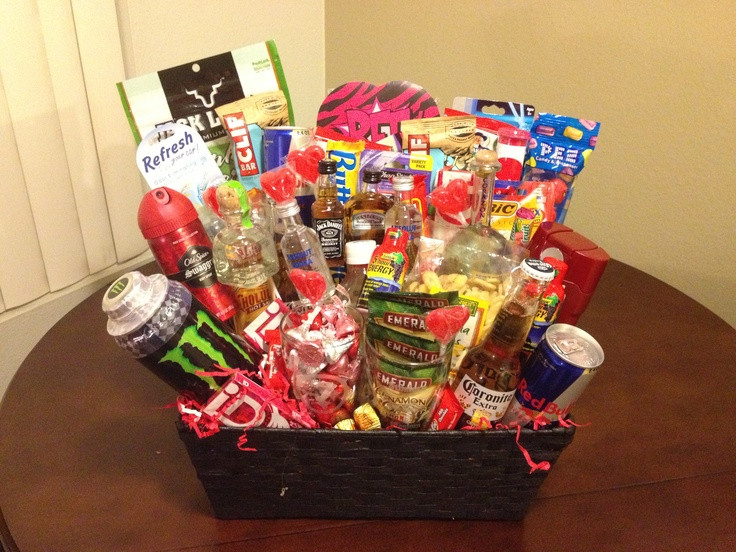 Gift Baskets For Men Ideas
 Last Minute AFFORDABLE DIY Father’s Day Gift Ideas