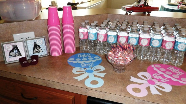 Gift Ideas For Baby Gender Reveal Party
 50 Cool Pregnancy Reveal Ideas That Will Make You Go ‘A ’