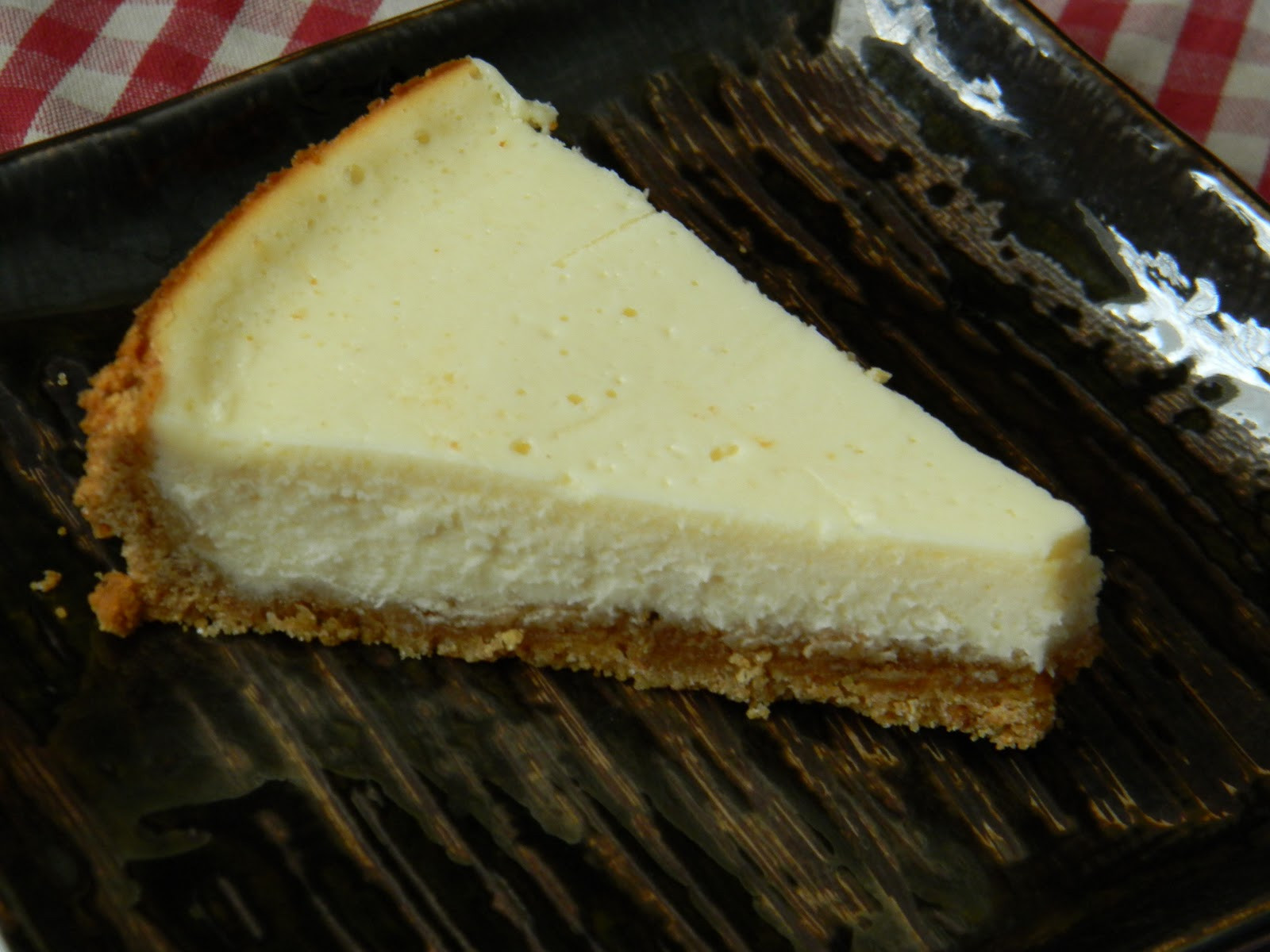 Home Made Cheese Cake
 Angie Montroy–Angie’s Pantry Homemade Cheese Cake from