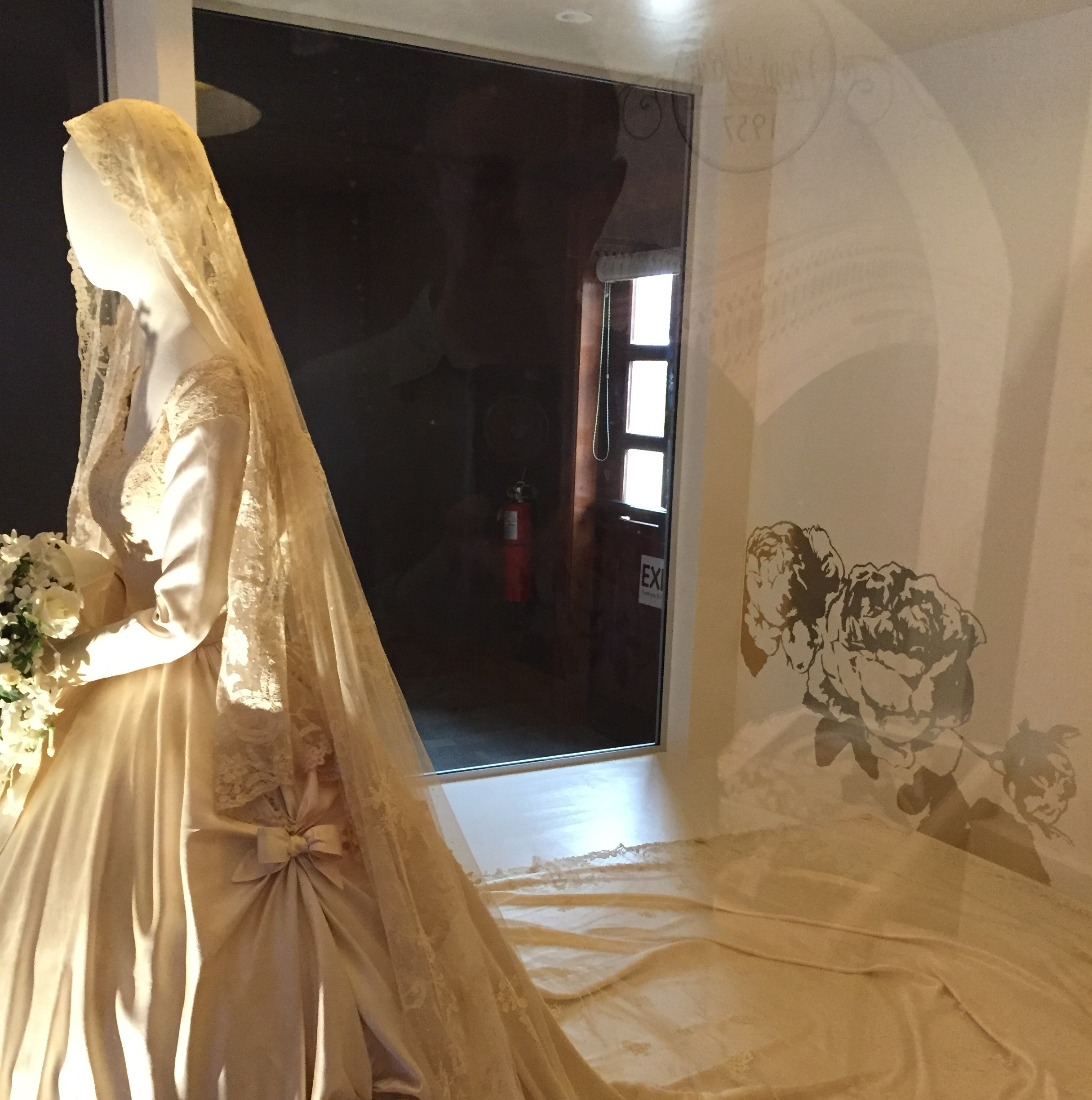 Jackie Kennedy Wedding Veil
 See Biltmore s latest display while staying at our
