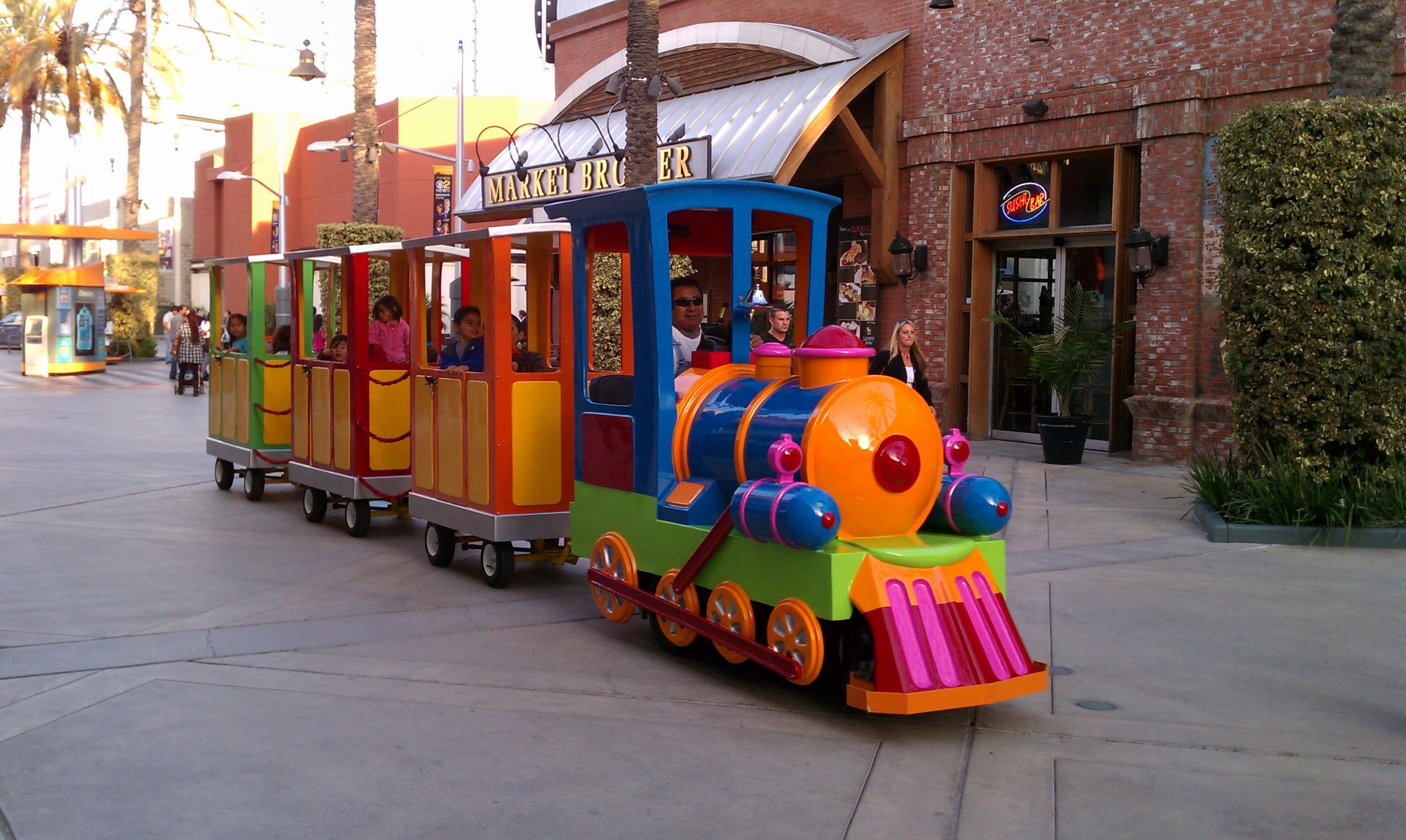 Kids Party Trains
 Get National Zoo and Aquarium Month Events on Track with