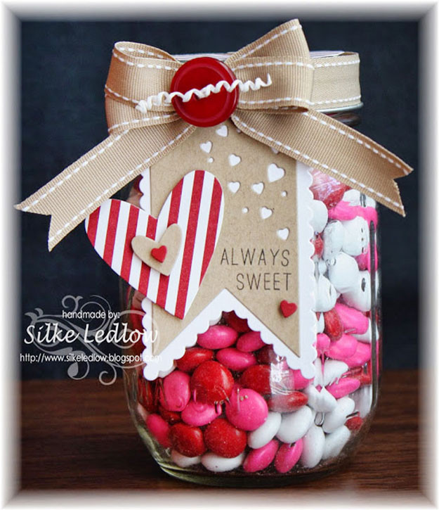 Mason Jar Valentine Gift Ideas
 54 Mason Jar Valentine Gifts and Crafts