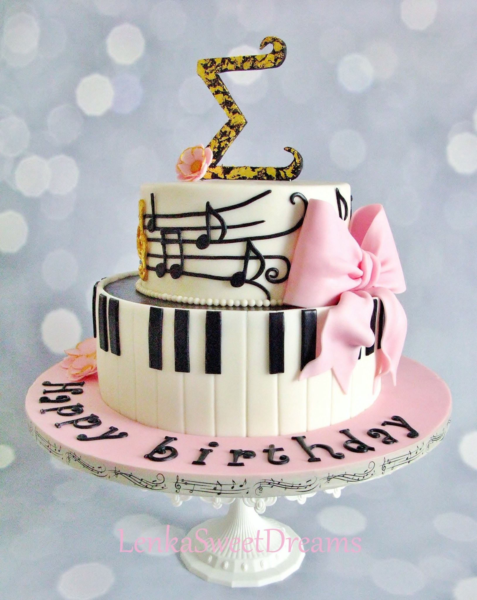 Music Birthday Cake
 Piano Music Cake CakeCentral