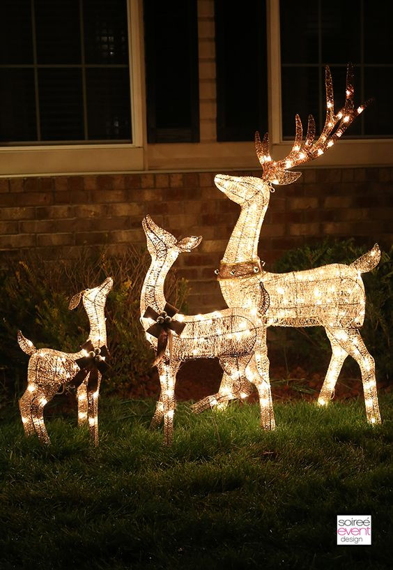 Outdoor Christmas Reindeer
 Magical Outdoor Christmas Lighting Ideas That Will Take