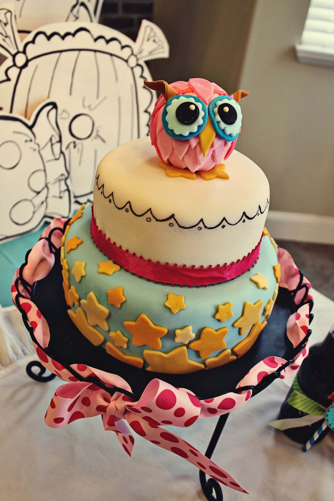 Owl Birthday Cakes
 Pull out a Plum Owl Cake