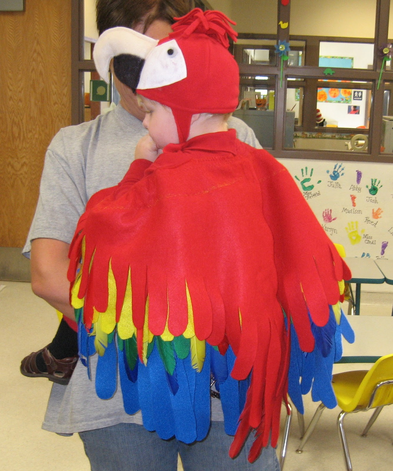 Parrot Costume DIY
 Homemade Parrot Costume