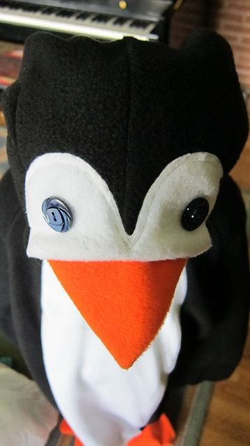 Penguin Costumes DIY
 Penguin costume