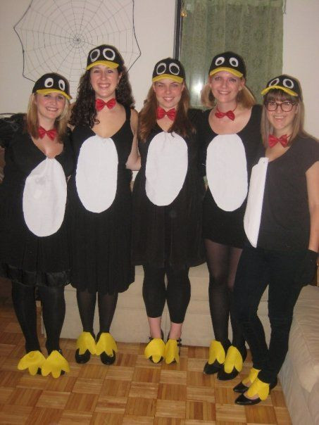 Penguin Costumes DIY
 Homemade cheap penguin halloween costumes from a few years