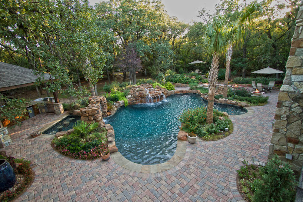 Pool Landscape Design
 Pool & Spa Dallas Landscape Design