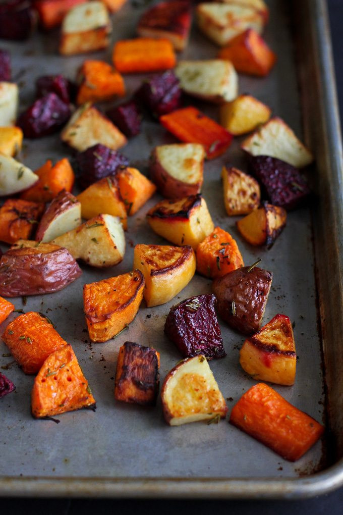 Roasted Root Vegetables Beets
 Roasted Root Ve ables Recipe with Rosemary Cookin Canuck
