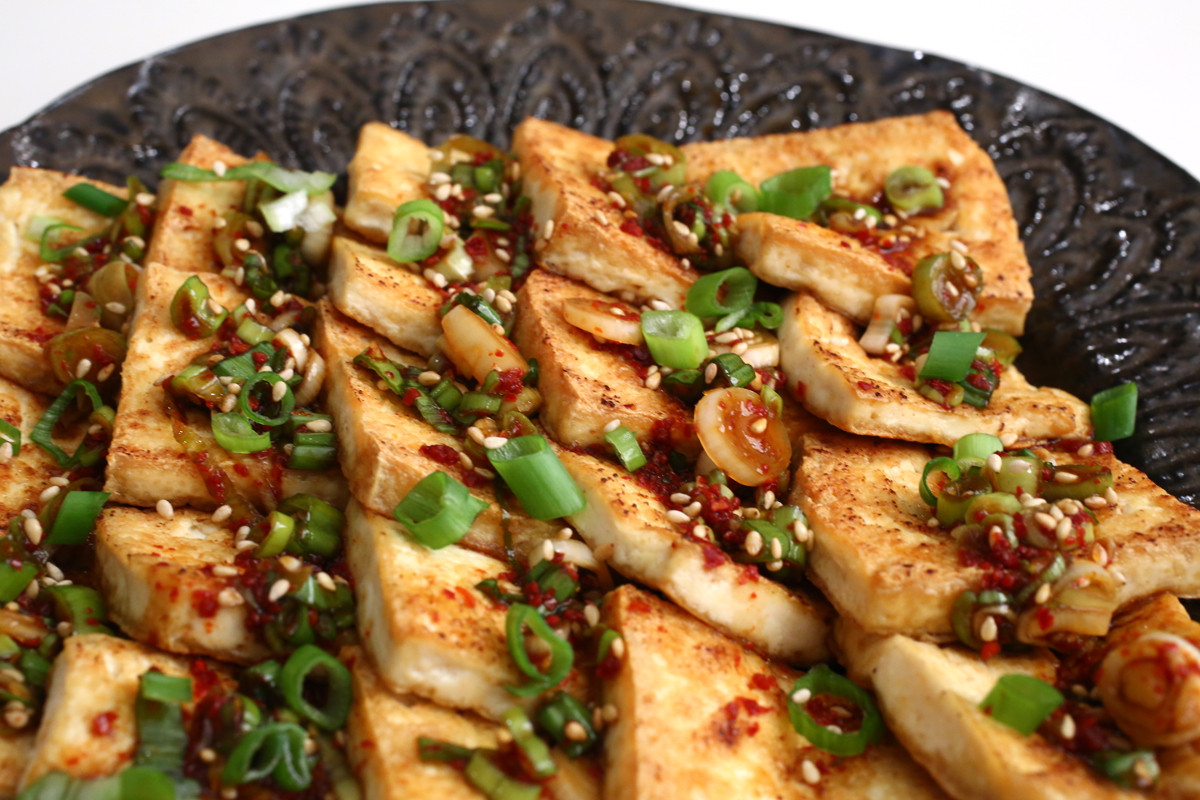 Sauces For Fried Tofu
 Pan fried tofu with spicy sauce Dububuchim yangnyeomjang