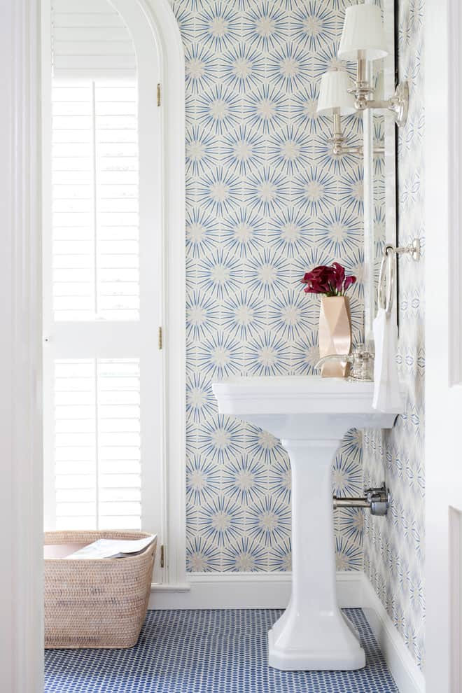 Small Bathroom Wallpaper Ideas
 Lust Worthy Statement Bathroom Wallpapers
